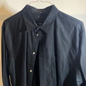Men”s Black Dress Shirt (H&M)